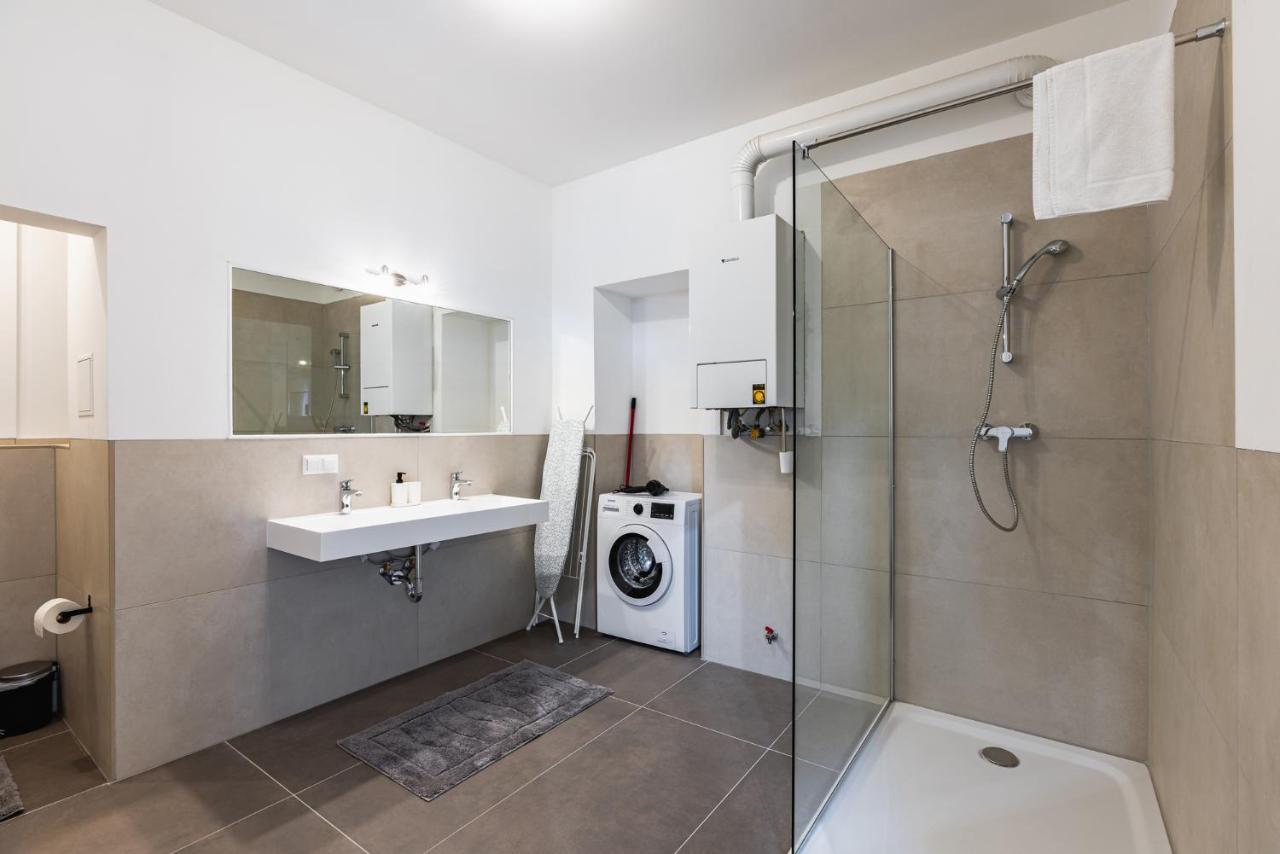 Newley Renovated Apartment Next To Hannovermarkt Vienne Extérieur photo